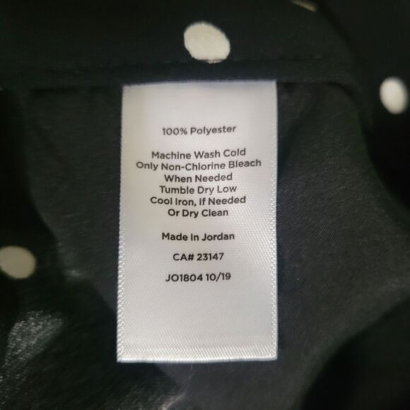 Talbots Navy Dotty Print Capris Pant - Picture 12 of 15